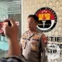 Polrestabes Surabaya Tangkap Tersangka Pencuri Sandaran Fasum Kursi Besi