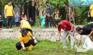 Polres Bojonegoro bersih-bersih sungai