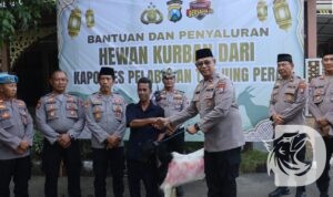 Polres Pelabuhan Tanjung Perak salurkan hewan Qurban